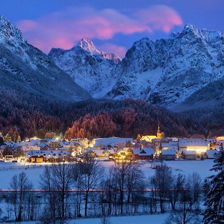 Апартаменти Mountain Charm Кранська Гора Екстер'єр фото