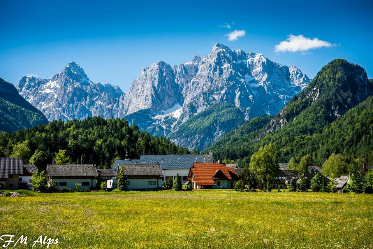 Апартаменти Mountain Charm Кранська Гора Екстер'єр фото